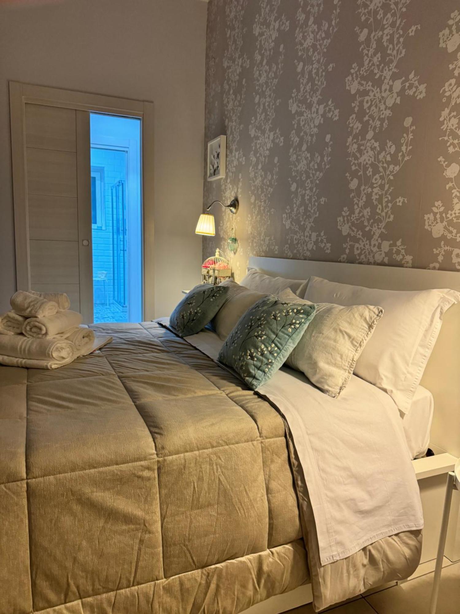 Debby'S Home Naples Luaran gambar